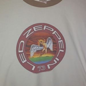 Led Zeppelin tshirt